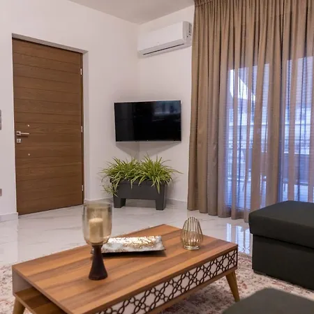 アパート Filoxenia Luxury Tríkala